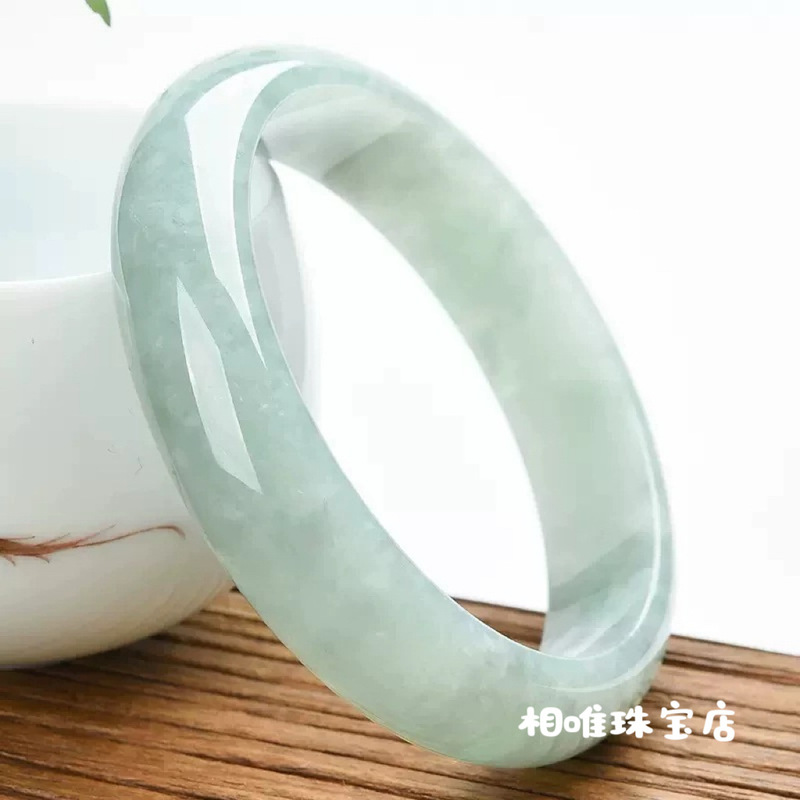 Lighting - bracelet, icey and waxy oil bangle