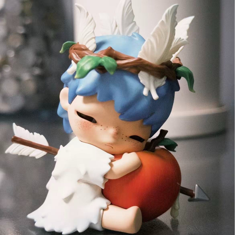 POP MART Limited Edition Hiron - Home Decor 评论和价格